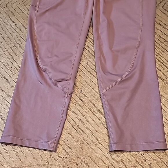Nike mauve dri fit capri leggings size S - Picture 4 of 12